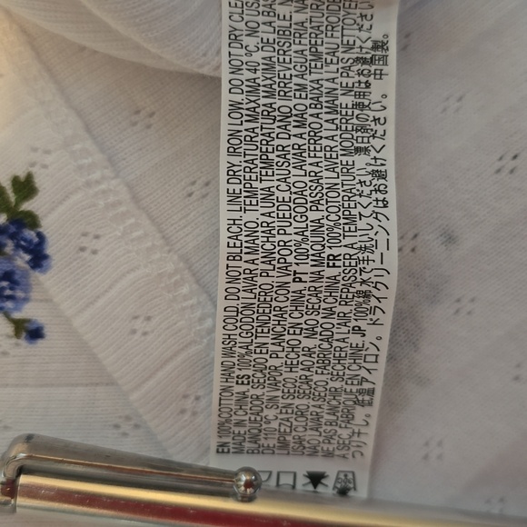 FOREVER 21 WOMENS JUNIOR SIZE WHITE FLORAL SUMMER CROP TOP SIZE XL - Picture 13 of 13